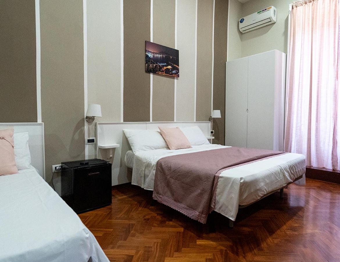 I 4 Diamanti Di Napoli Bed & Breakfast Dış mekan fotoğraf